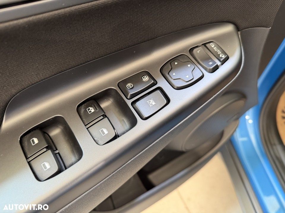 Hyundai KONA - 28