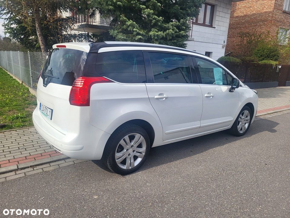 Peugeot 5008 1.6 BlueHDi Style 7os - 10