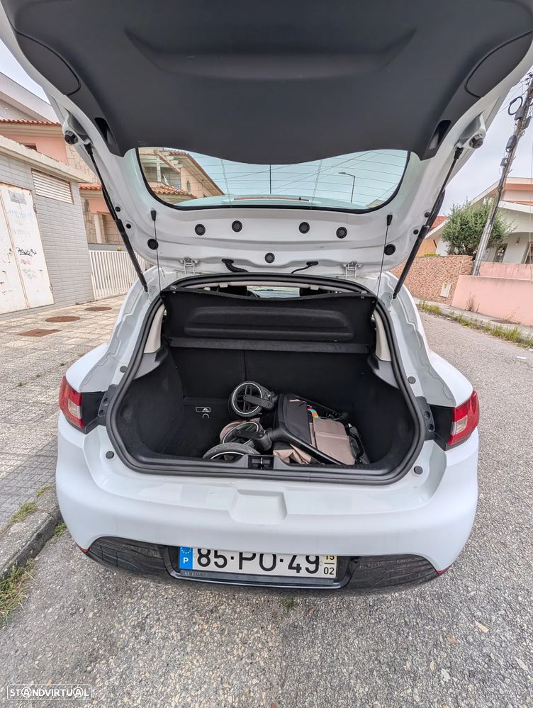 Renault Clio 0.9 TCE Dynamique S - 12