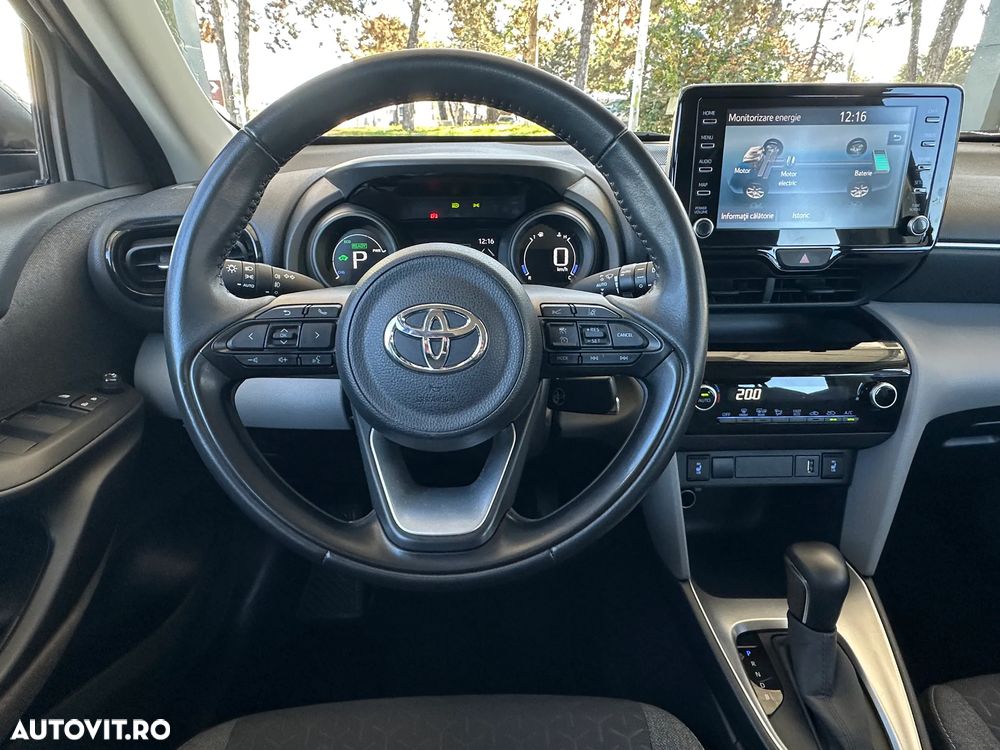 Toyota Yaris Cross 1.5 VVT-i HSD 4x2 Active - 12