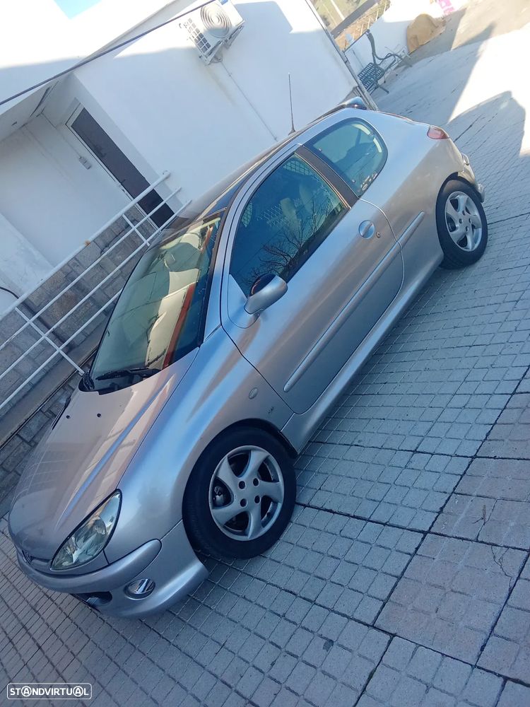 Peugeot 206 2.0 HDi XS - 2