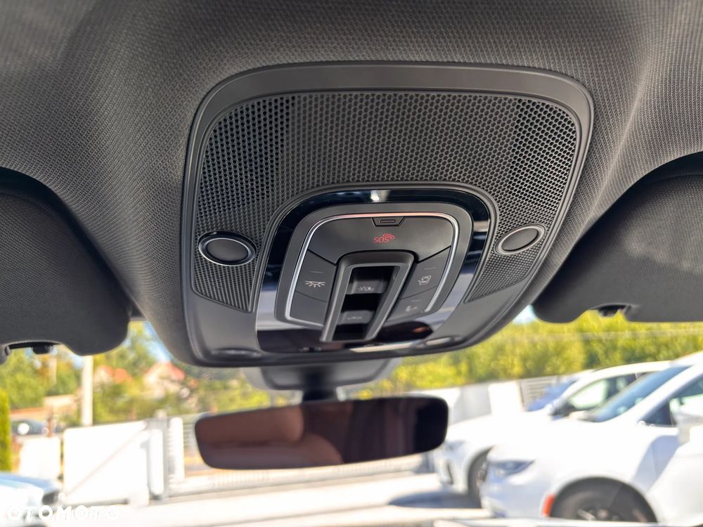 Audi Q7 55 TFSI quattro tiptronic S line - 29