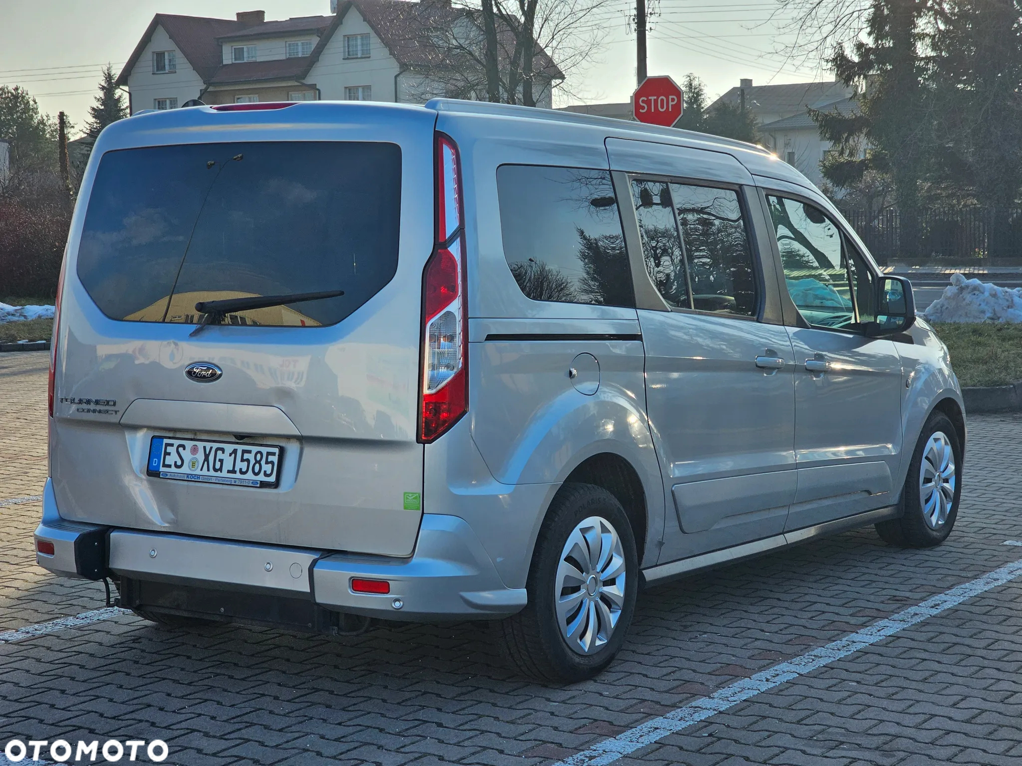 Ford Tourneo Connect Grand - 5