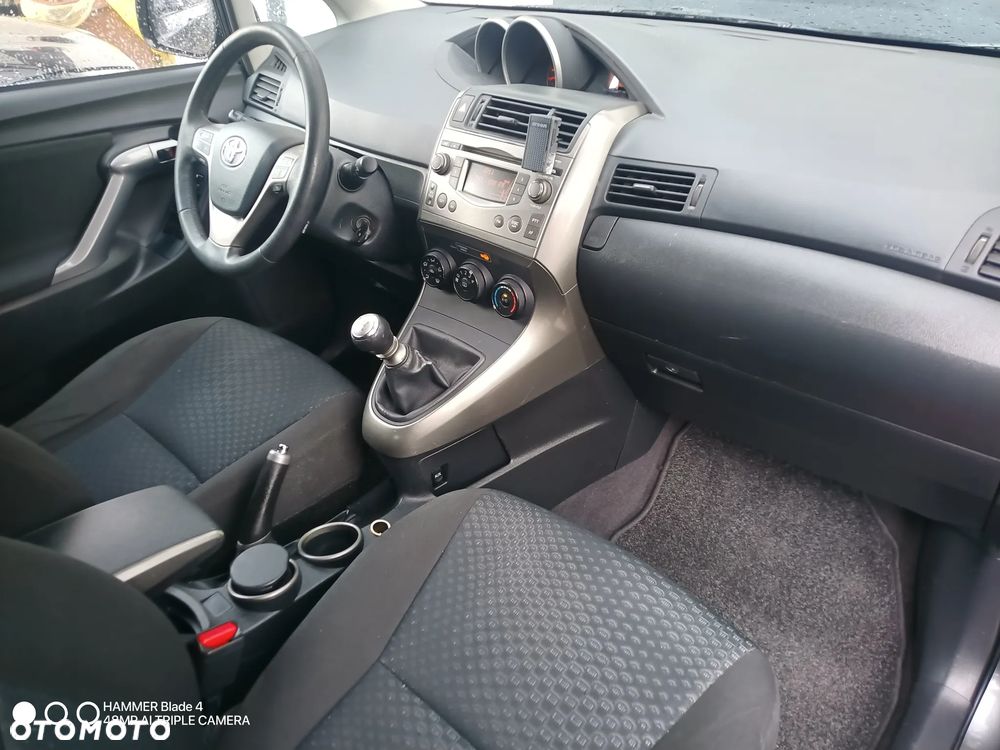 Toyota Verso 2.0 D-4D Edition - 18