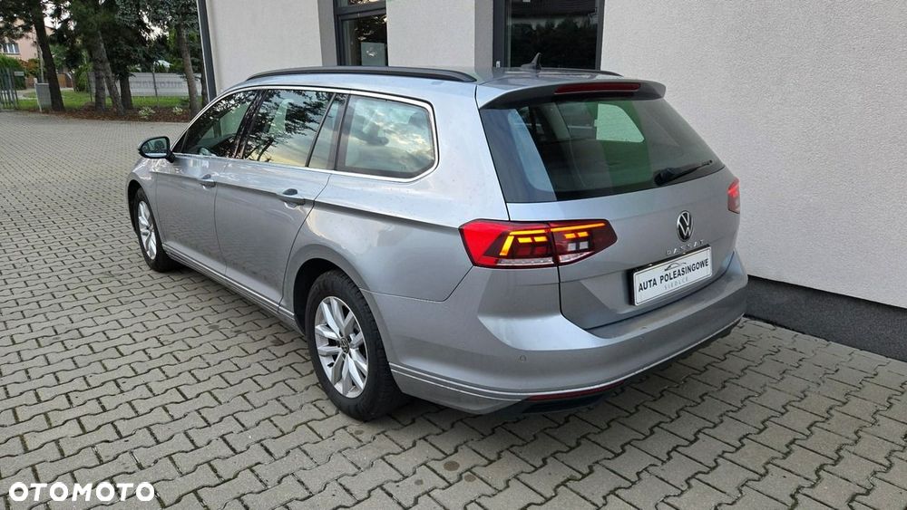 Volkswagen Passat - 7