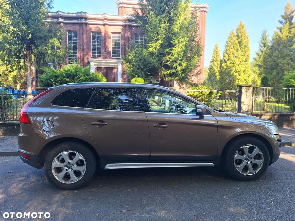 Volvo XC 60 - 3