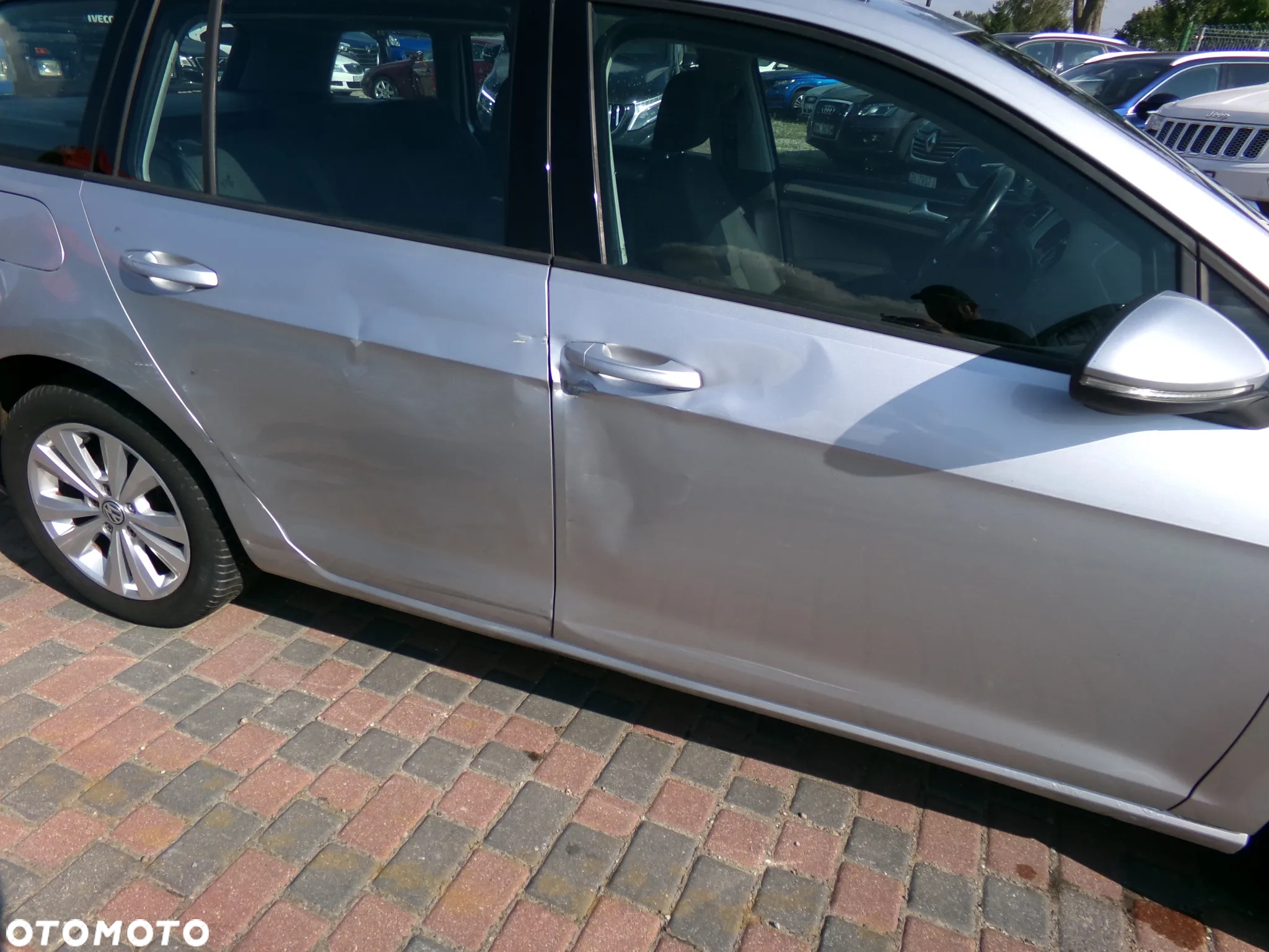 Volkswagen Golf - 4