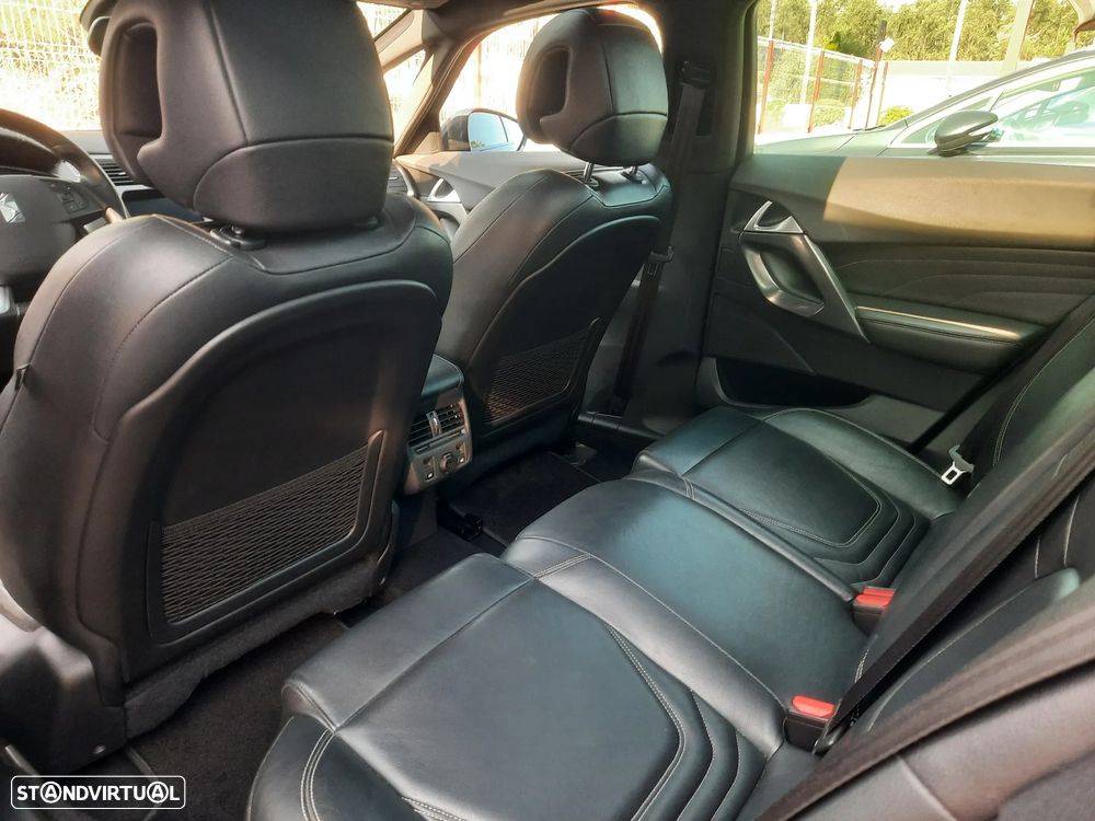 Citroën DS5 2.0 HDi Hy4 So Chic CMP6 88g - 18