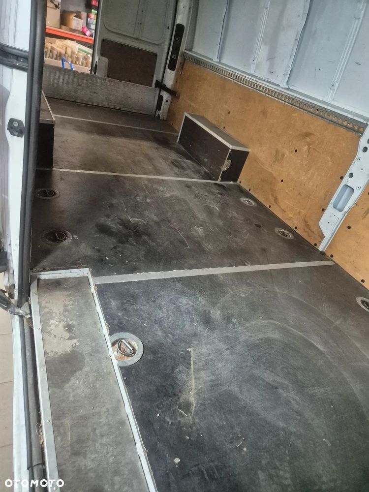 PODŁOGA PAKI ZABUDOWA L4 RWD TYŁ NAPĘD MASTER III MOVANO B  NV400  10r.+ - 3
