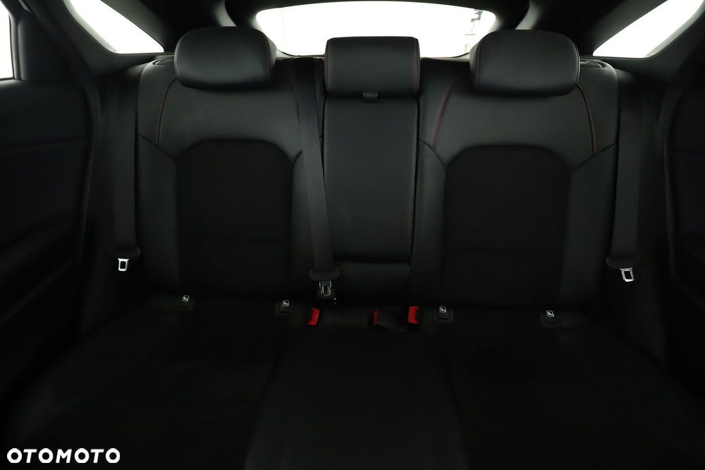Kia ProCeed - 28