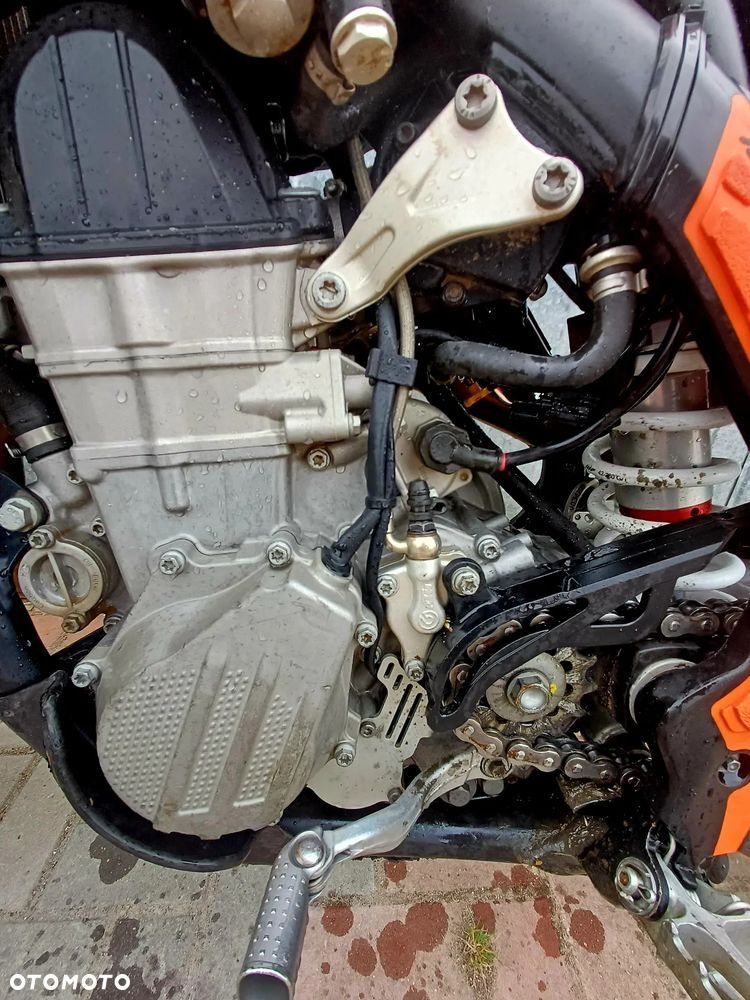 KTM SXF - 9