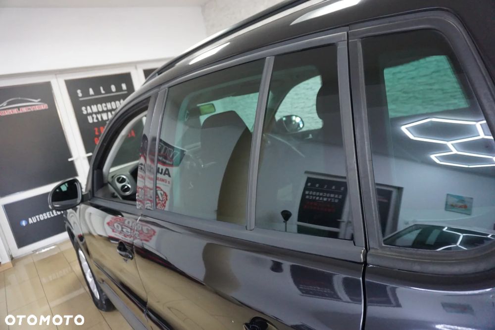 Volkswagen Tiguan 2.0 TDI DPF 4Motion Track & Style - 17