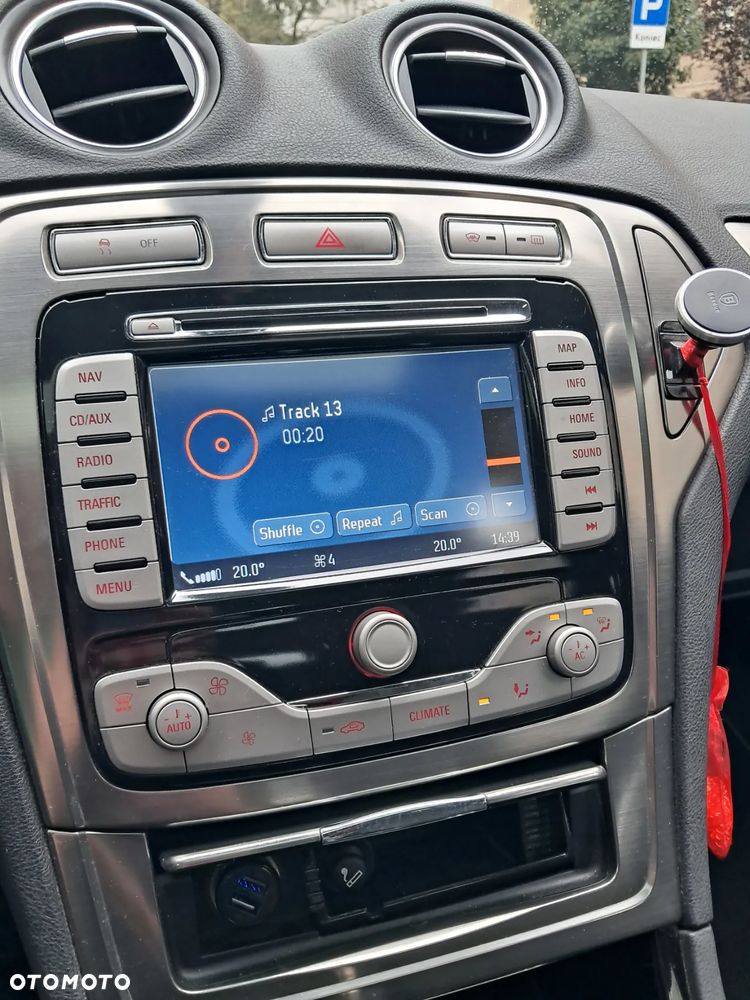 Ford Mondeo 2.0 Titanium - 10