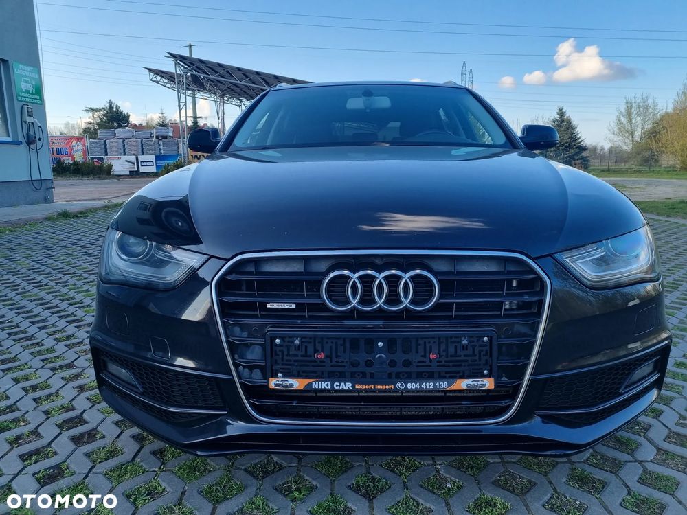 Audi A4 Avant 2.0 TDI DPF quattro S tronic Attraction - 4