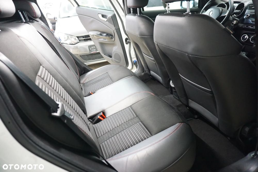 Alfa Romeo Giulietta 1.4 TB 16V - 23