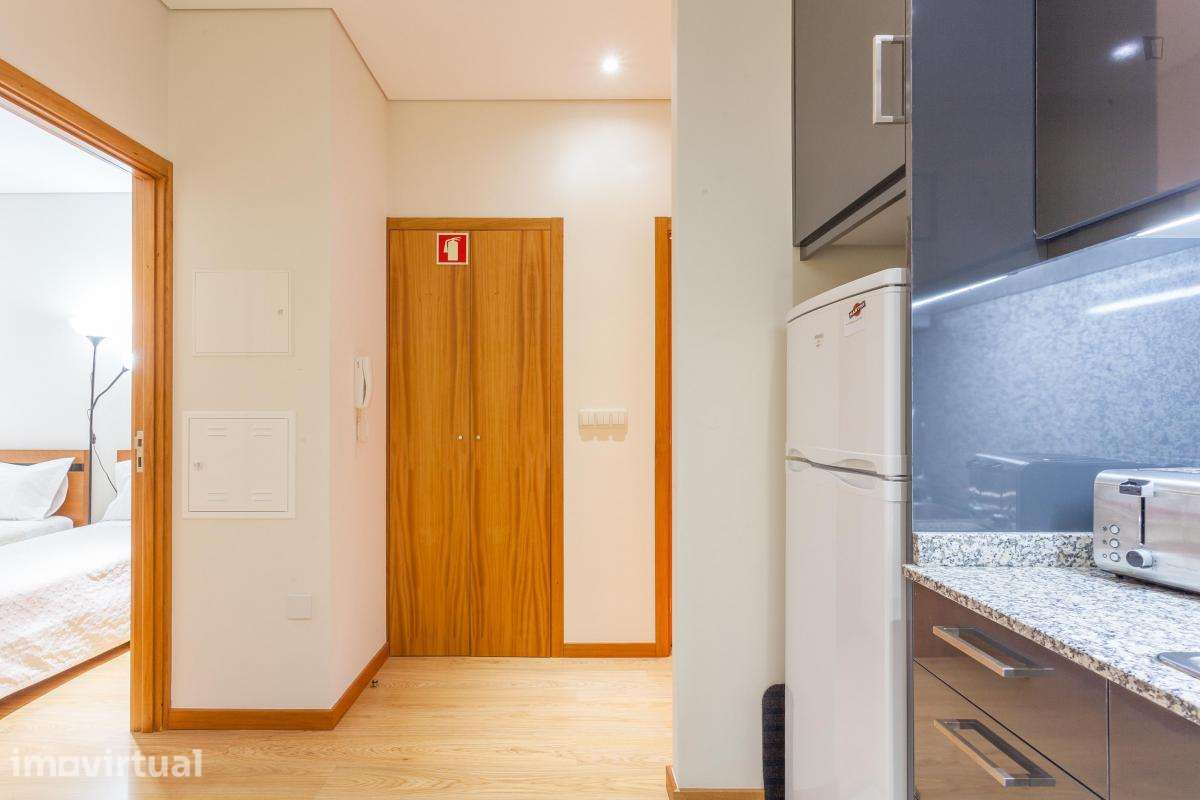 Casa com 1 quartos - localizado em Santo Ildefonso Porto - Grande imagem: 4/32