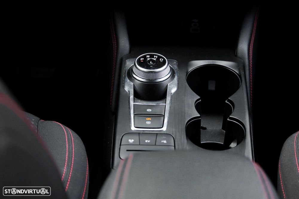 Ford Kuga - 22