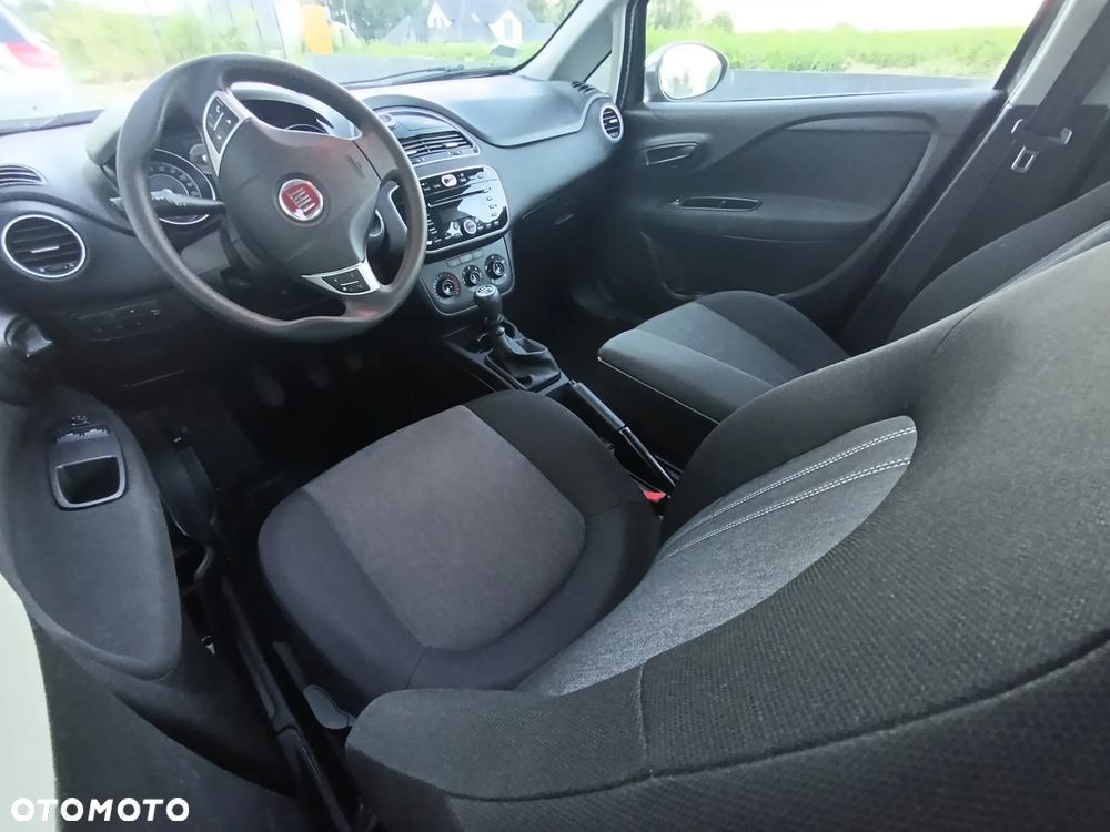 Fiat Punto 1.2 Easy Euro6 - 14