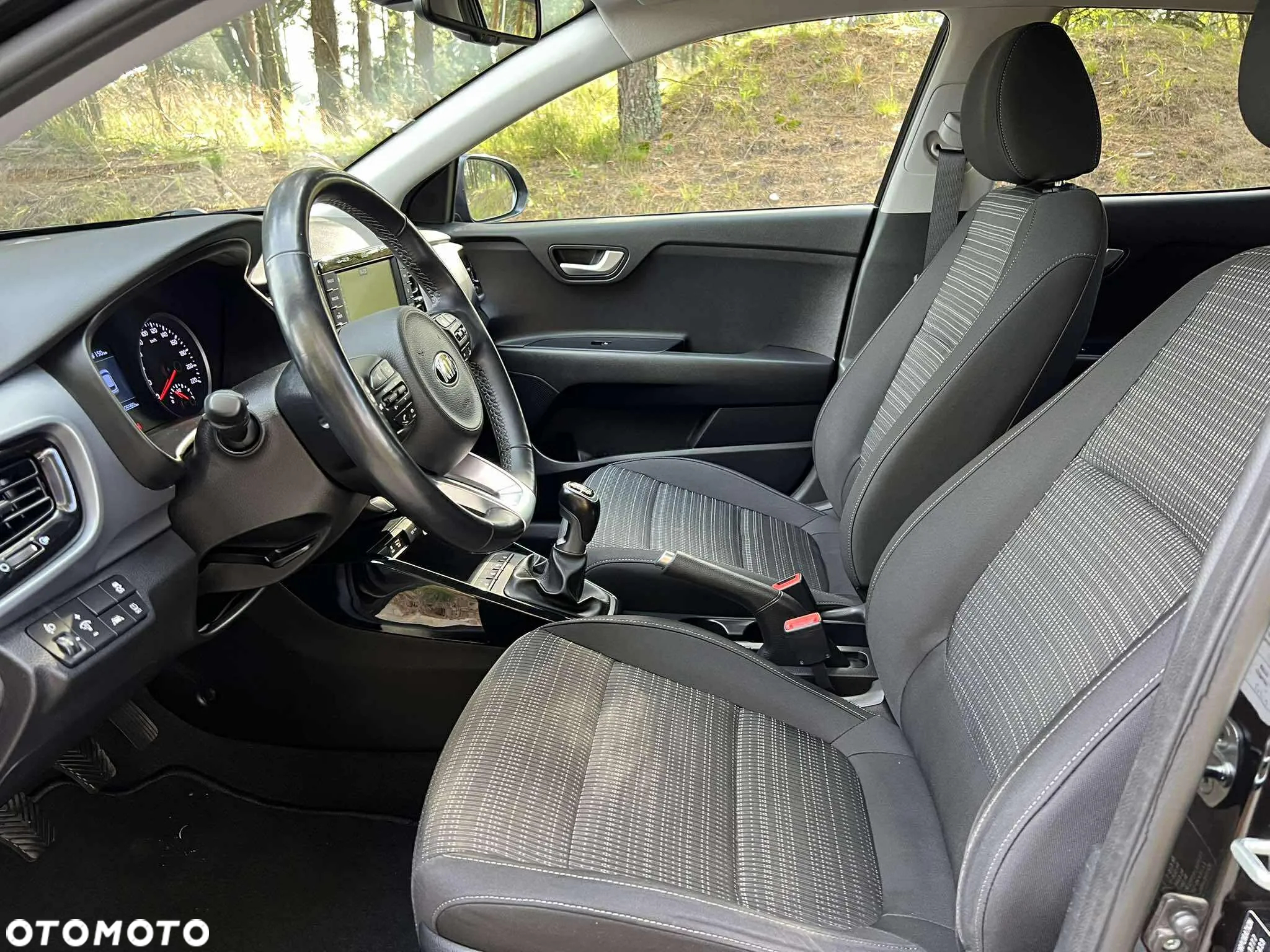 Kia Stonic 1.6 CRDi XL - 19