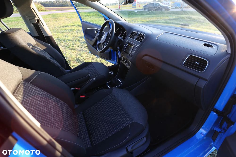 Volkswagen Polo 1.0 (Blue Motion Technology) Comfortline - 14