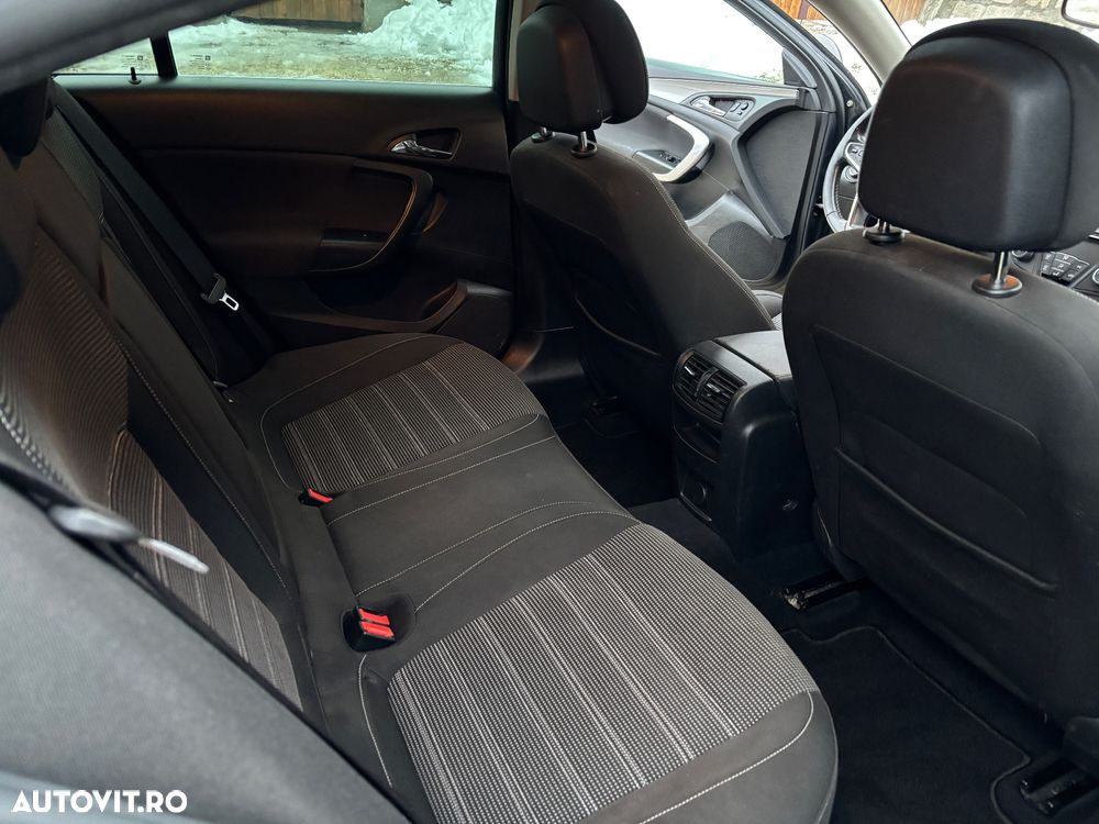 Opel Insignia 2.0 CDTI ecoFLEX Start/Stop Business Innovation - 20