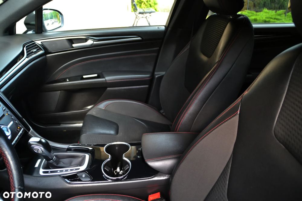 Ford Mondeo 2.0 Ti-VCT Titanium - 23