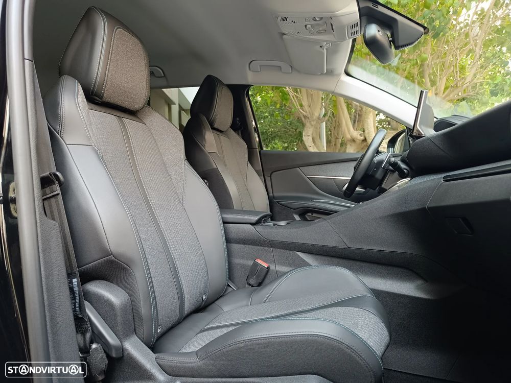 Peugeot 3008 1.2 PureTech Allure EAT8 - 24