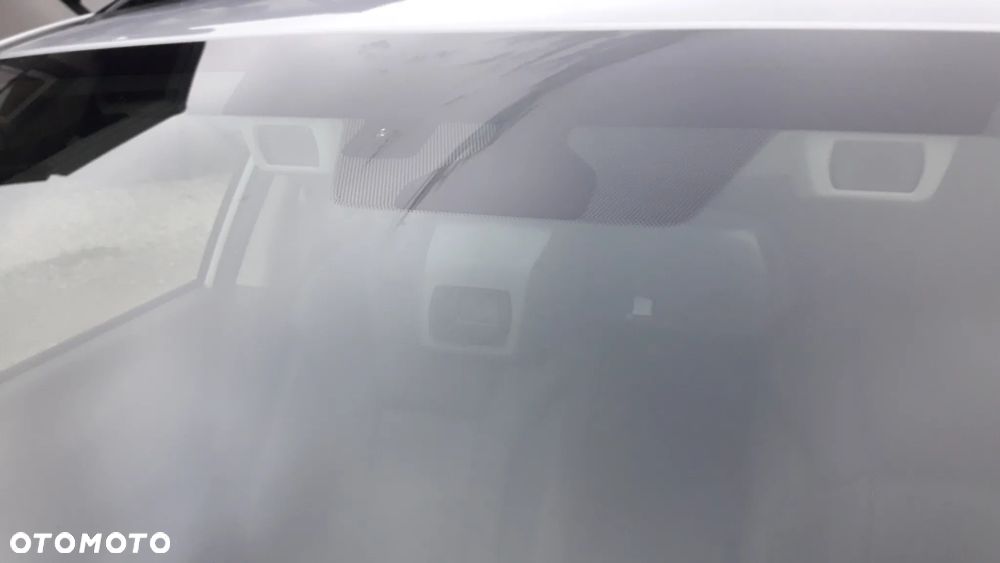 Subaru XV 2.0i-S Platinum (EyeSight) Lineartronic - 12