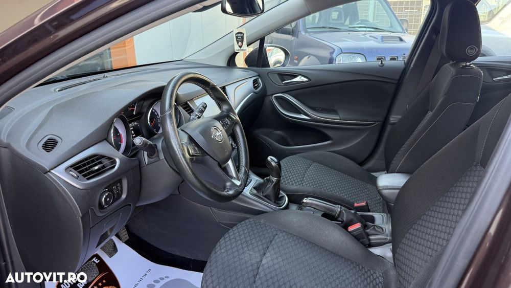 Opel Astra - 12