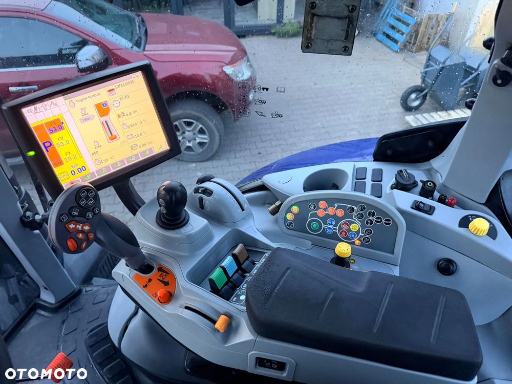 New Holland T7.230 Blue Power Autocommand - 18