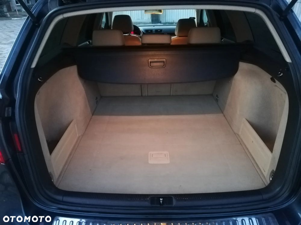 Volkswagen Passat 2.0 TDI Highline - 10