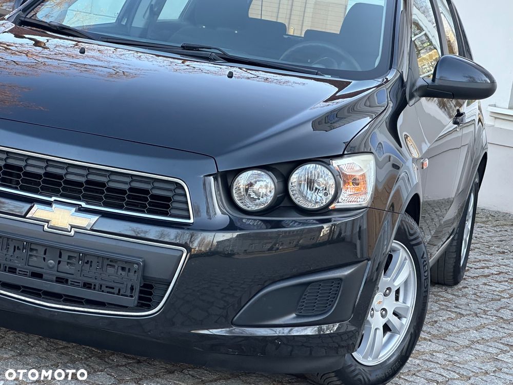 Chevrolet Aveo 1.4 16V Base - 39