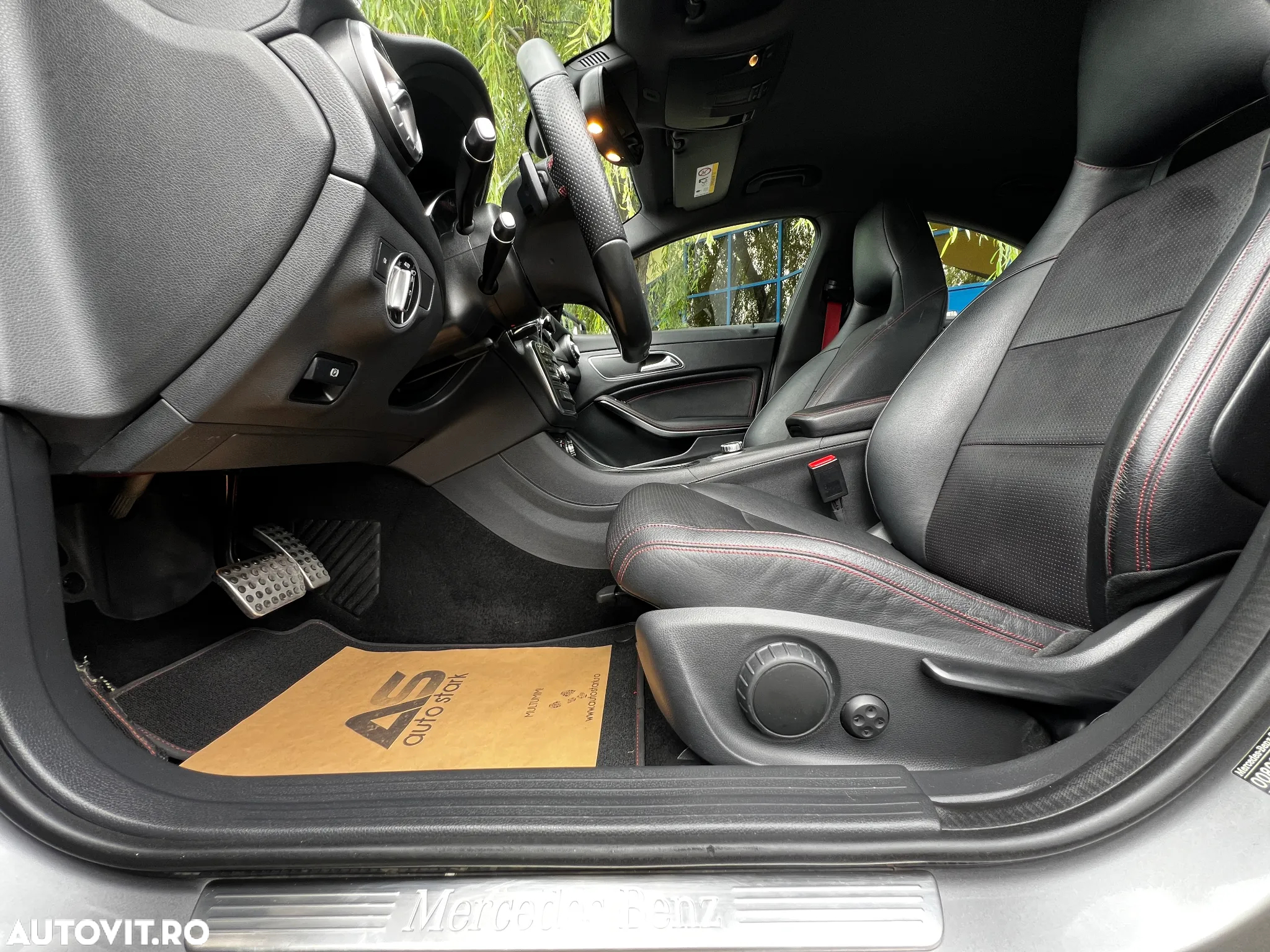 Mercedes-Benz CLA 250 4MATIC Aut. - 17