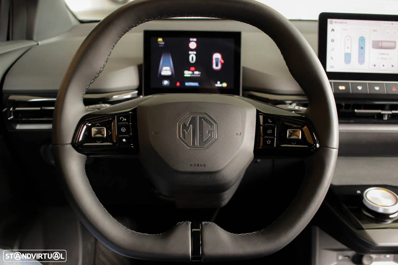 MG MG4 64 kWh Comfort - 12