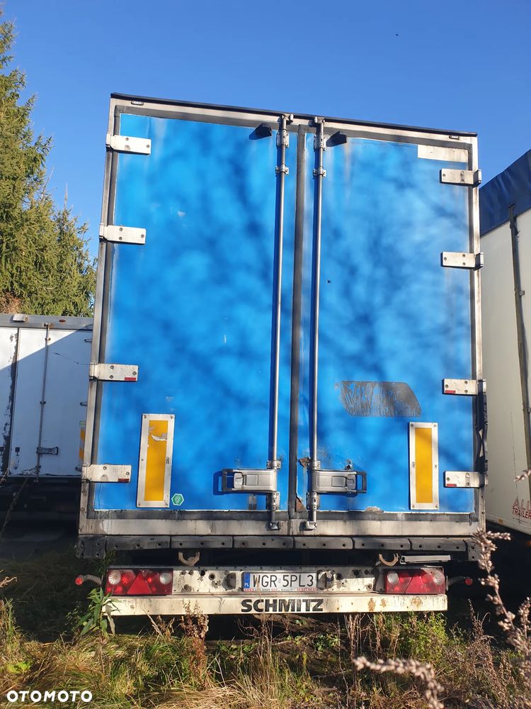 Schmitz Cargobull SKO 24 - 6