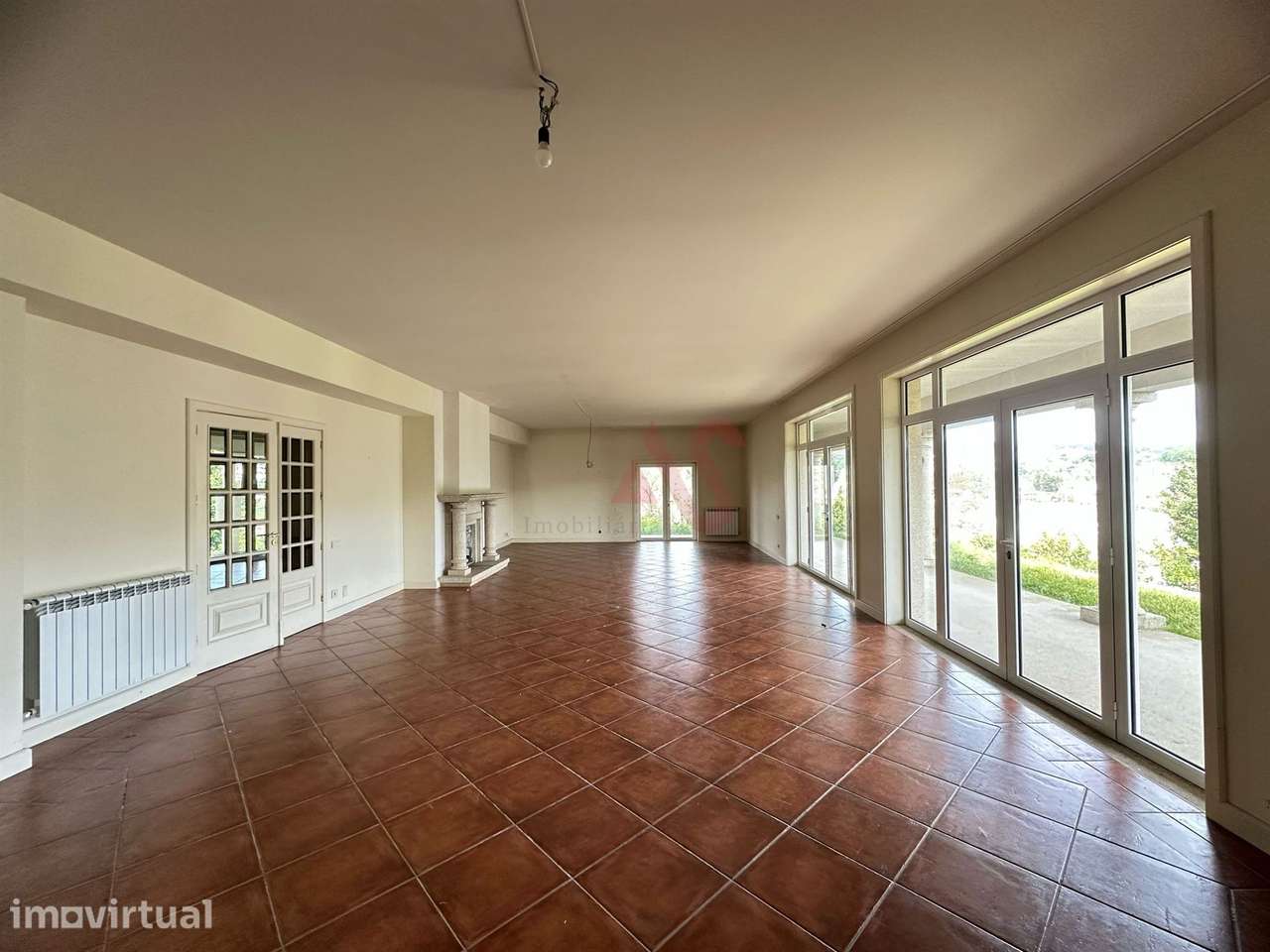 Moradia T3 de LUXO para Arrendamento a 800 metros do centro de Vizela - Grande imagem: 4/34