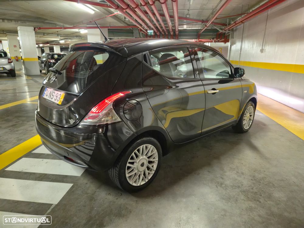 Lancia Ypsilon 1.2 S&S Platinum - 10