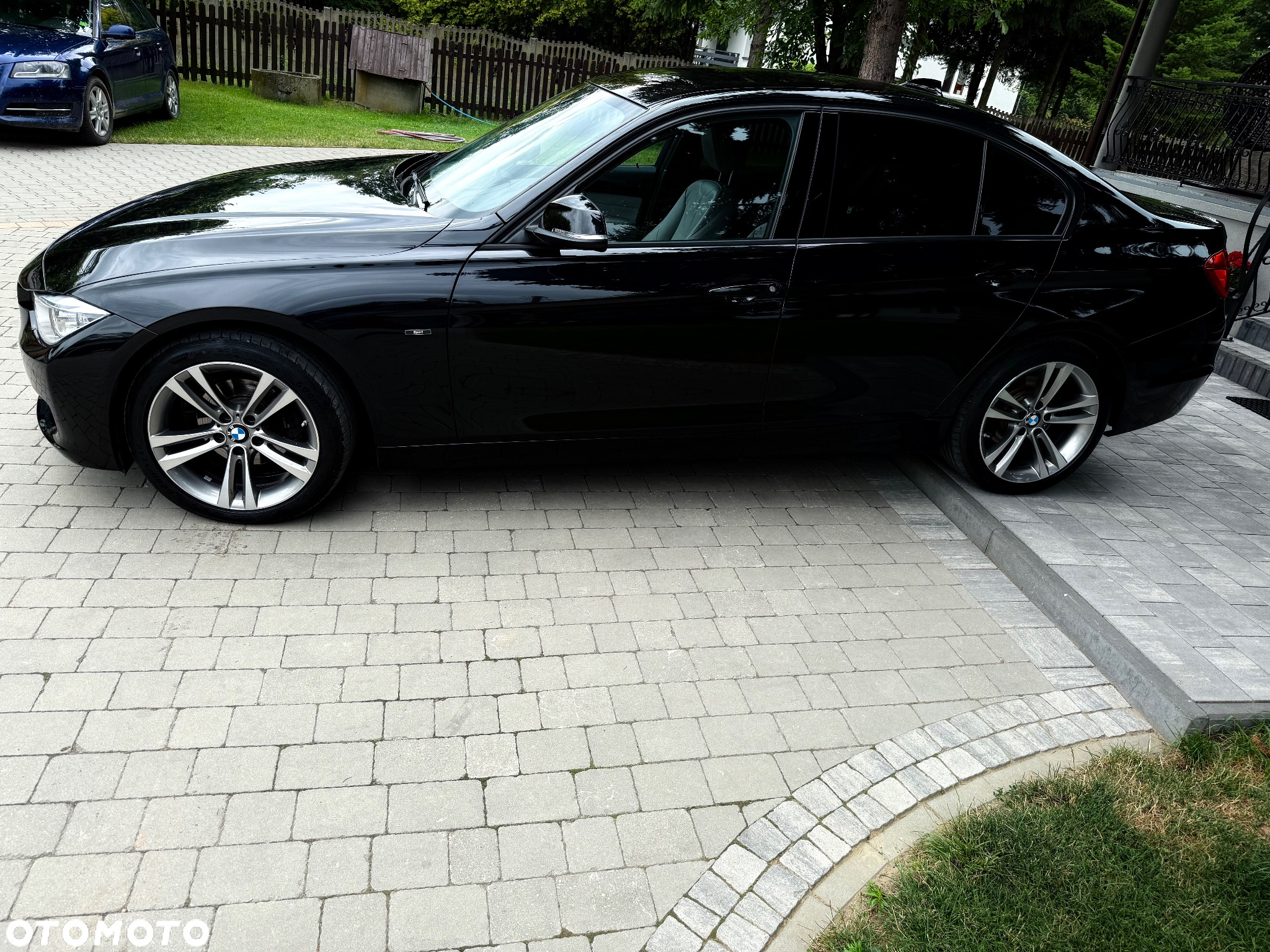 BMW Seria 3 320i xDrive Sport Line - 7