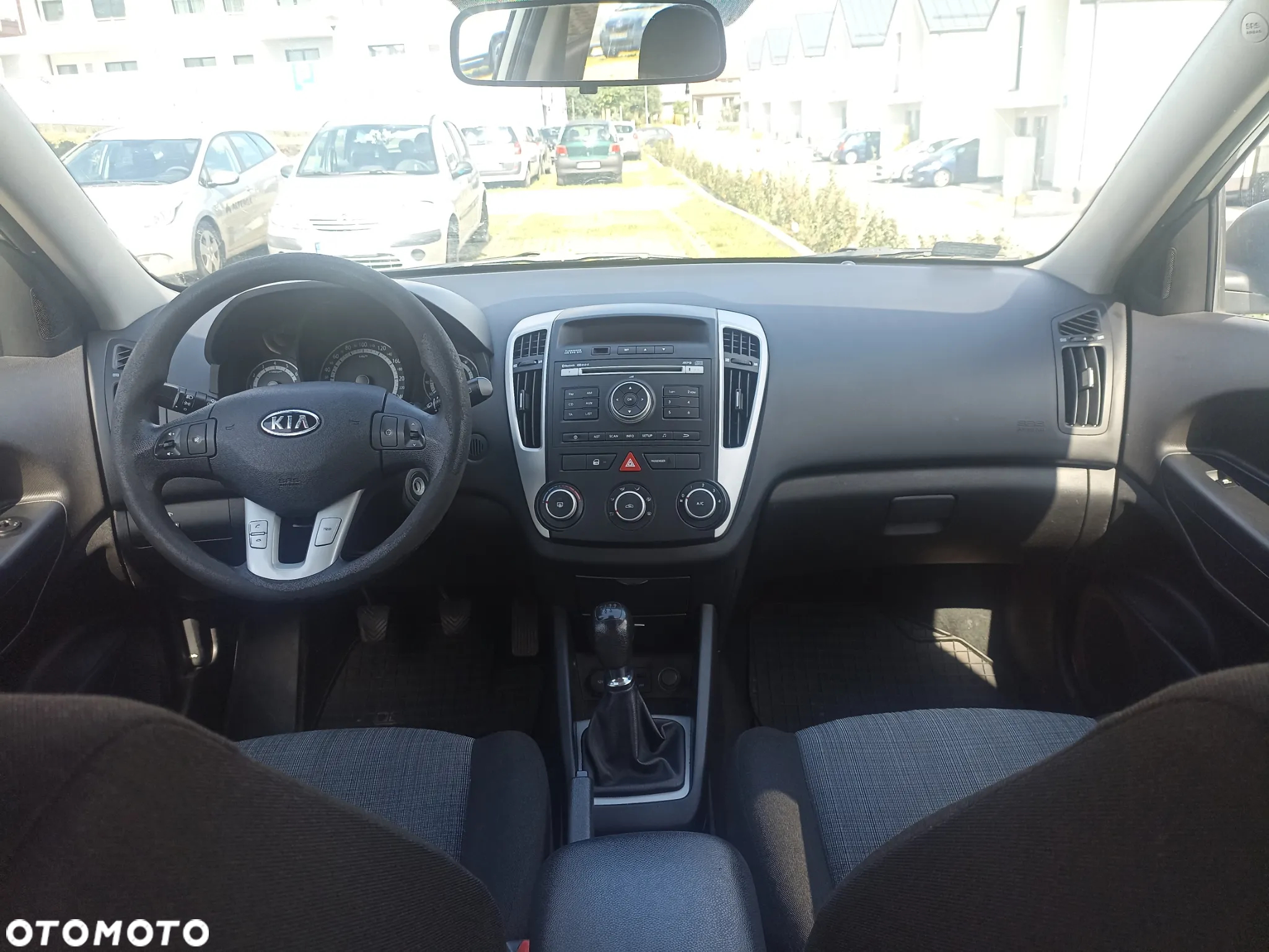 Kia Ceed - 5