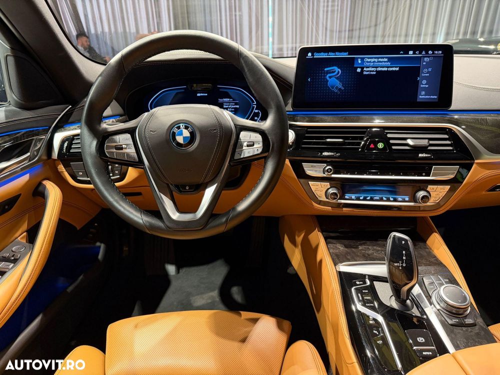 BMW Seria 5 - 16