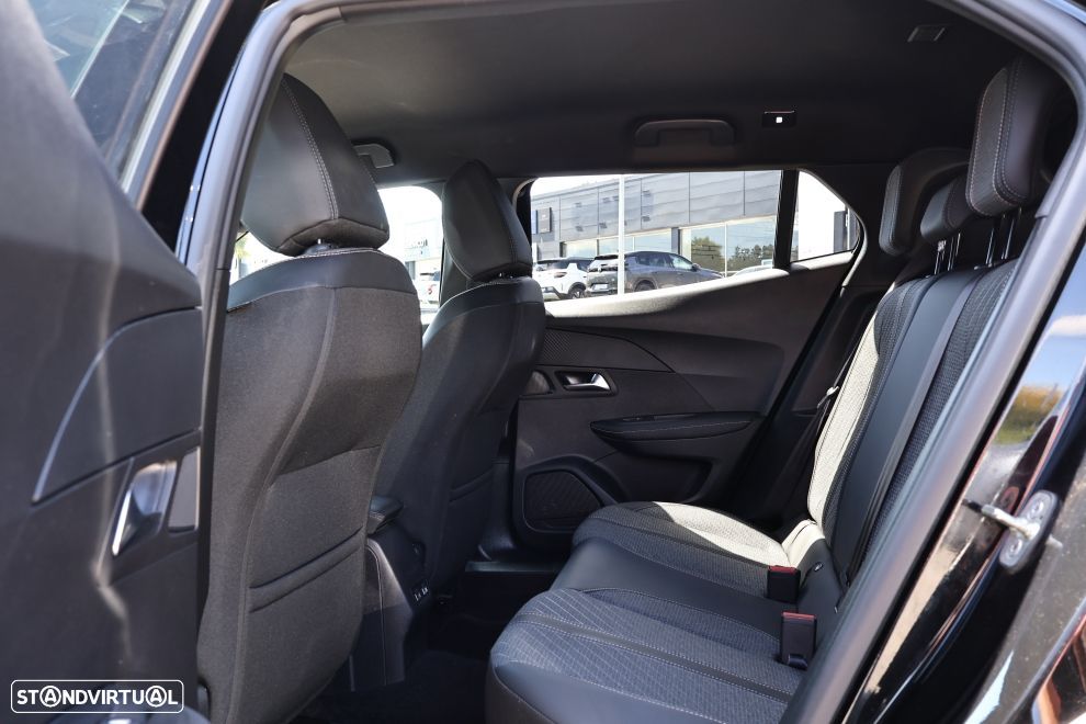 Peugeot 2008 1.2 Hybrid Allure e-DCS6 - 34