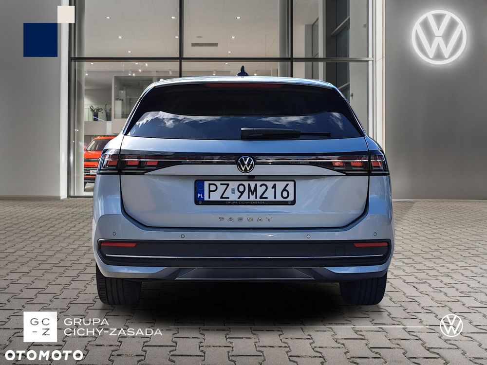 Volkswagen Passat - 5