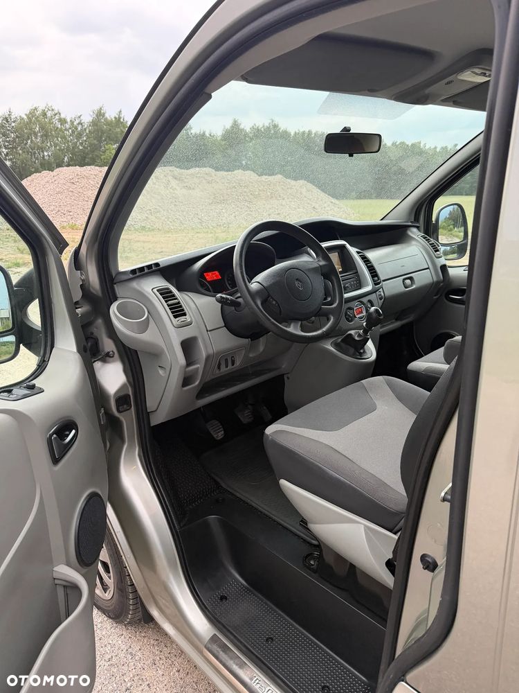 Renault TRAFIC*L2H1*2012*Klimatronik*6osób*bardzo zadbane auto - 7
