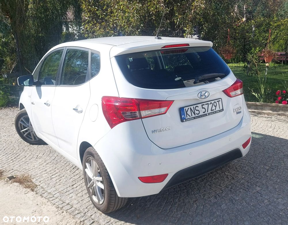 Hyundai Ix20 2011 photo 4