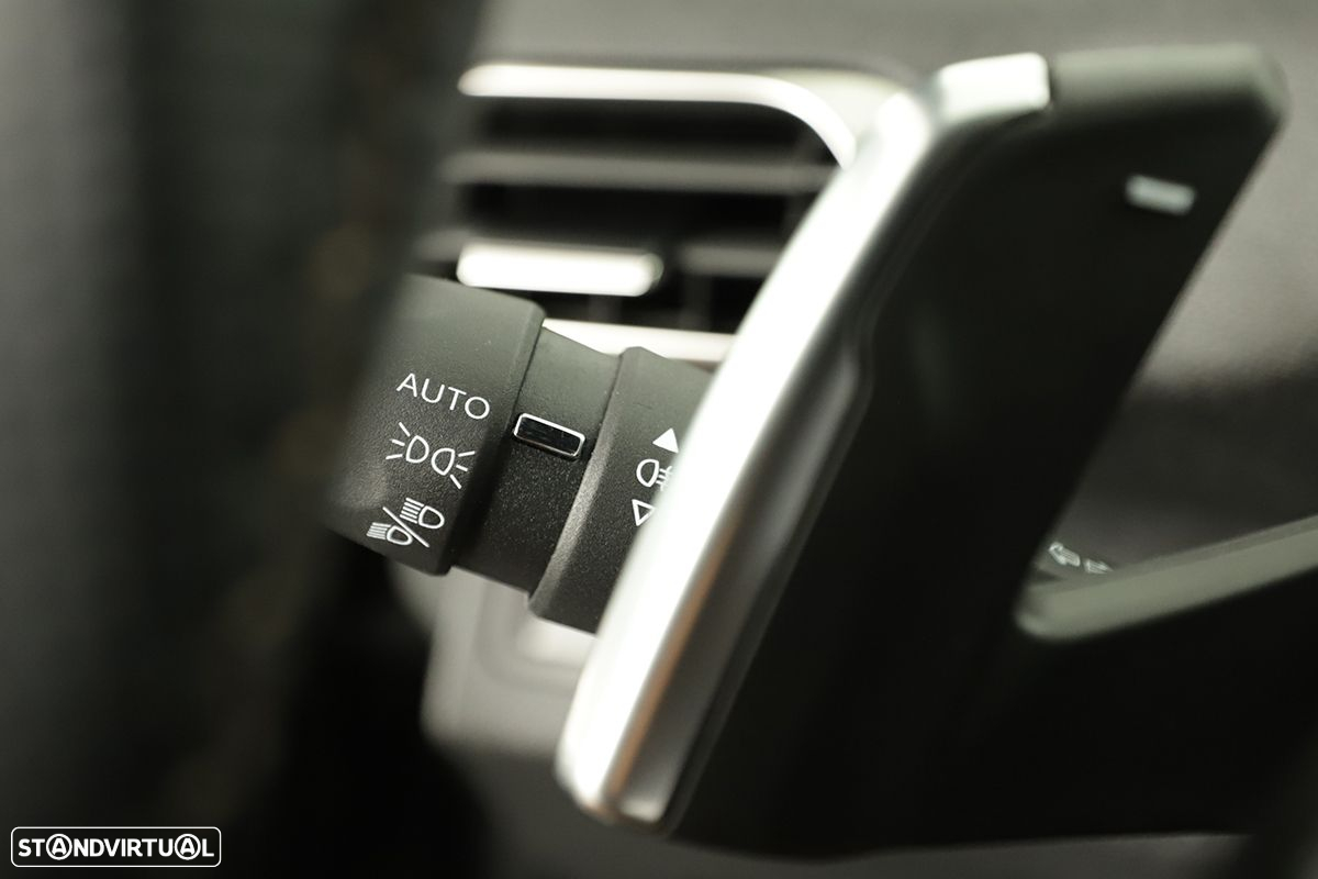 Peugeot 3008 1.2 PureTech GT EAT8 - 17