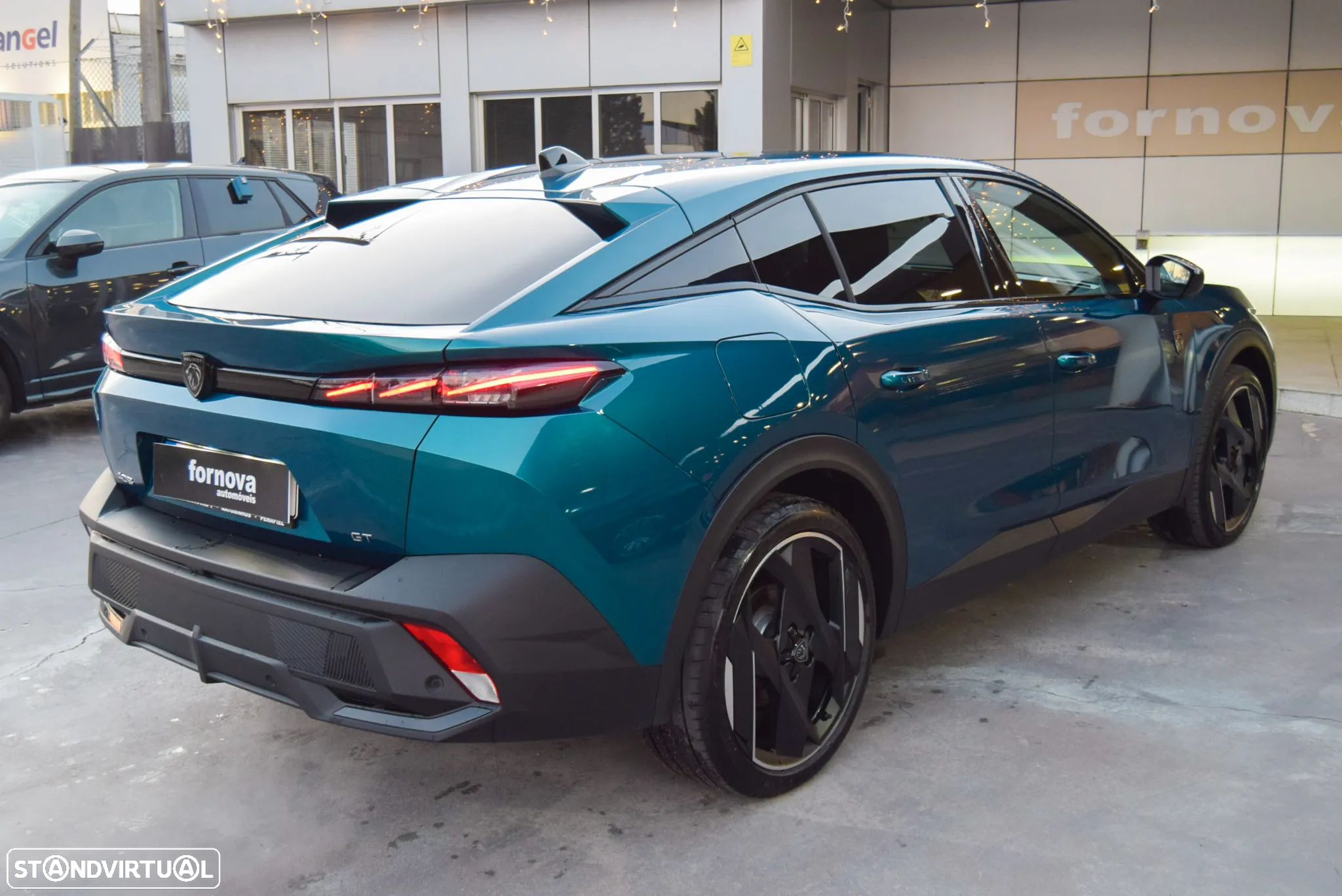 Peugeot 408 1.6 Hybrid GT e-EAT8 - 3