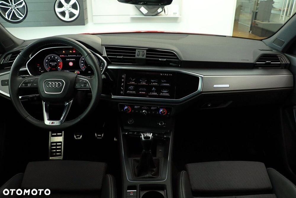 Audi Q3 Sportback - 21
