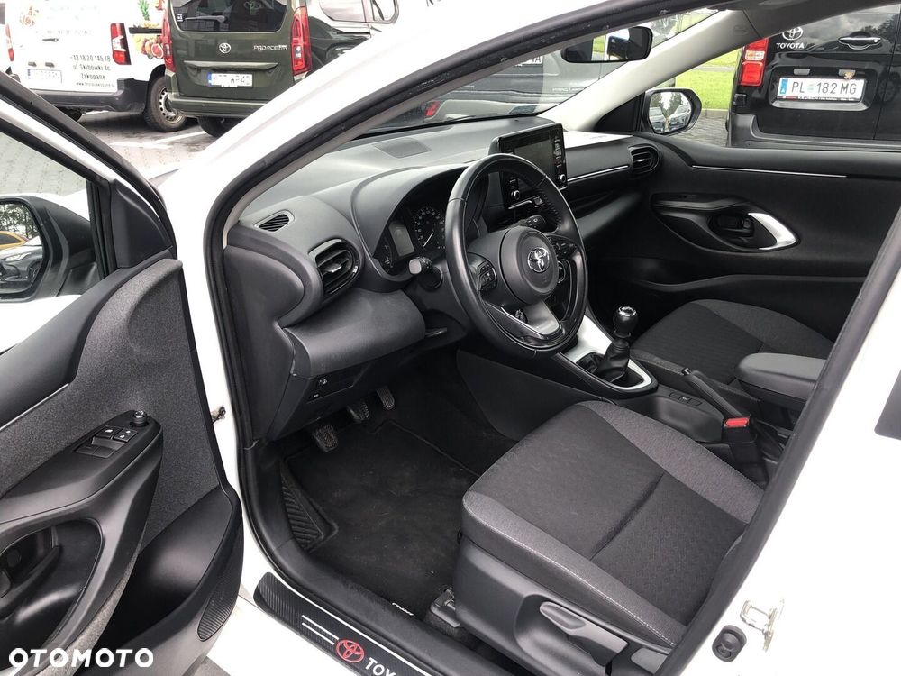 Toyota Yaris - 9