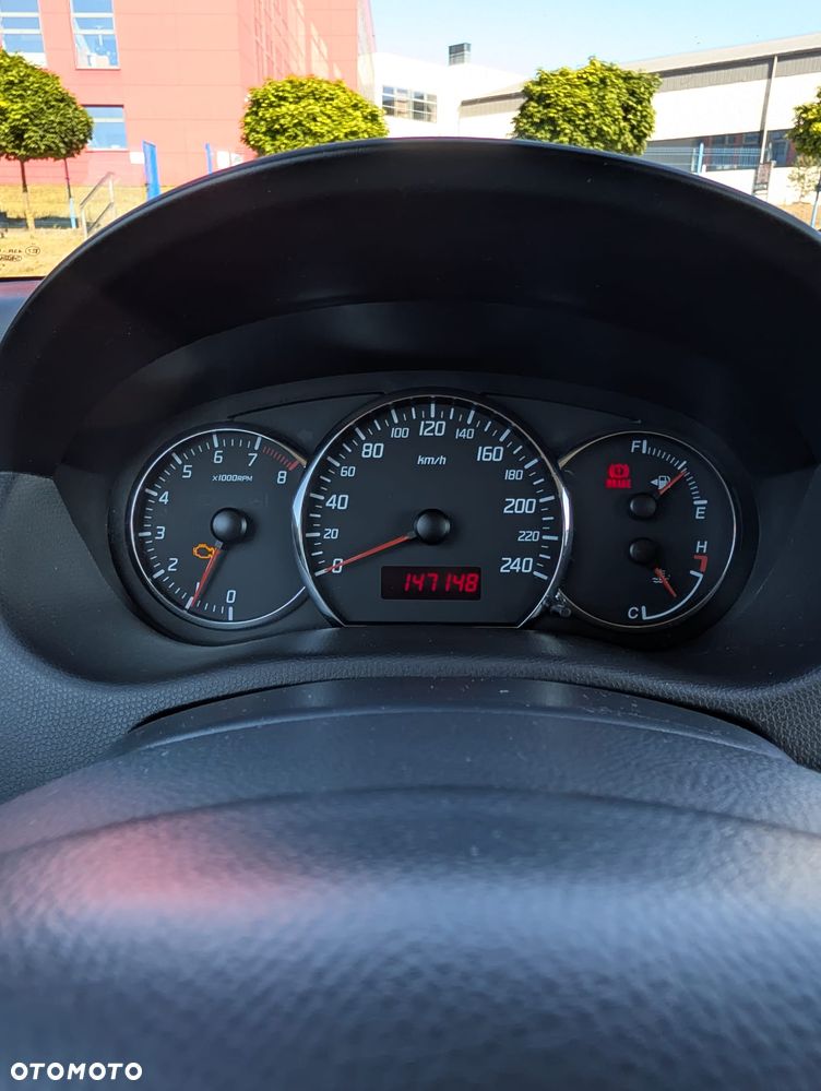 Suzuki Swift - 27