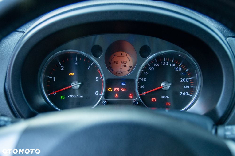 Nissan X-Trail 2.0 dCi 4x4 DPF SE - 12